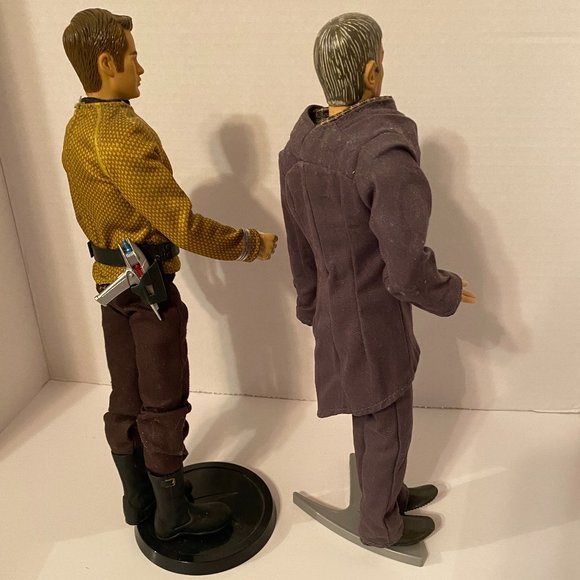 Star Trek 2009  Captain Kirk And Mr. Spock Figurine - Picture 5 of 8